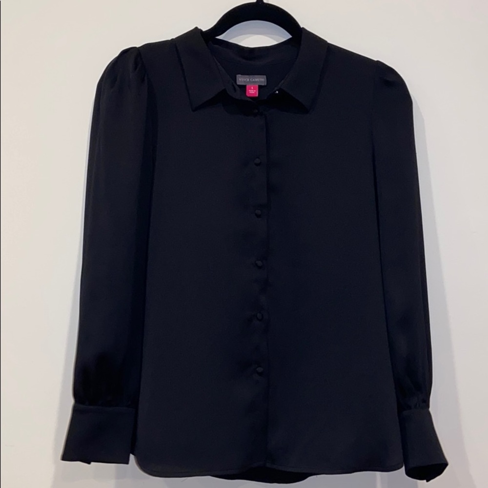 NWOT Vince Camuto Button-Down